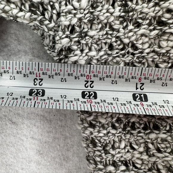 Abercromie & Fitch Cardigan Sweater Womens SMALL/XS Marled Gray Pockets Coastal - Picture 13 of 14